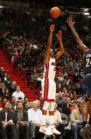 毛球男队不 毛球男队不