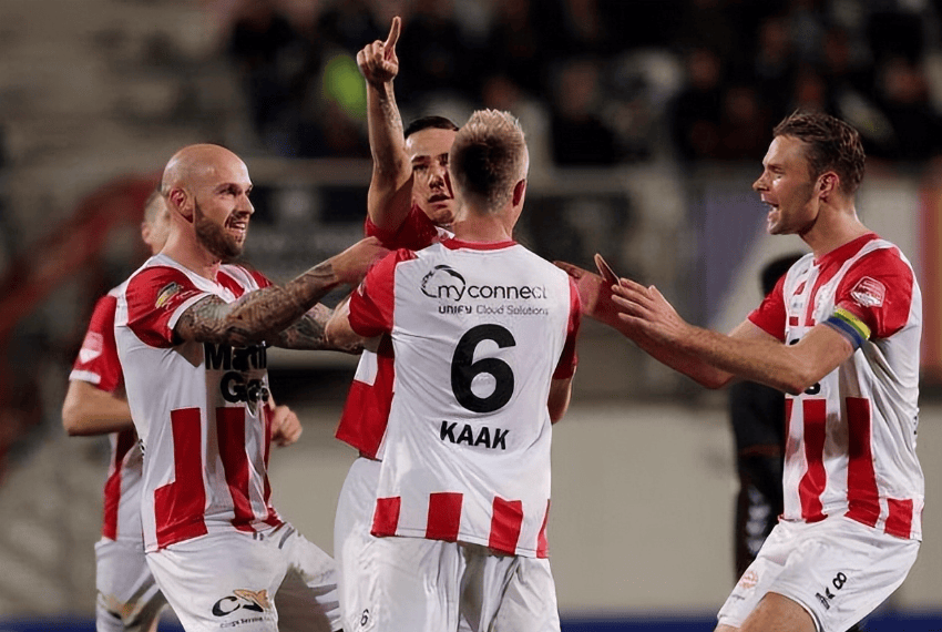 场前战绩位 场前战绩位